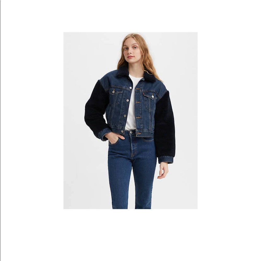 Levi's Premium Cocoon Sherpa Trucker Jacket